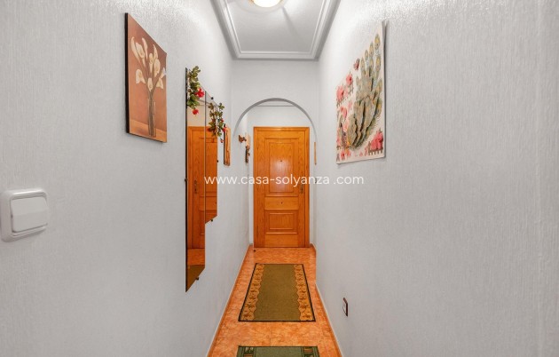 Resale - Apartment / flat - Torrevieja - Costa Blanca