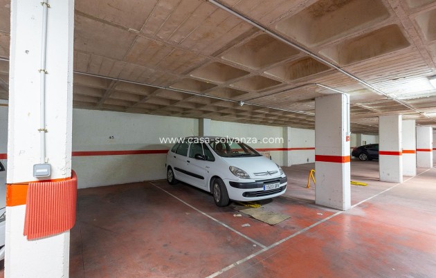 Resale - Apartment / flat - Torrevieja - Costa Blanca