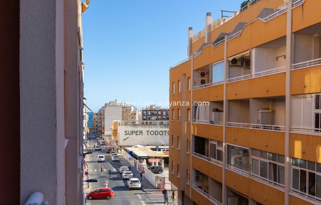 Resale - Apartment / flat - Torrevieja - Costa Blanca