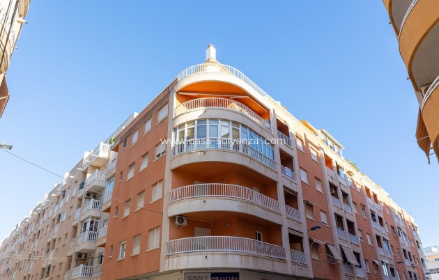 Resale - Apartment / flat - Torrevieja - Costa Blanca