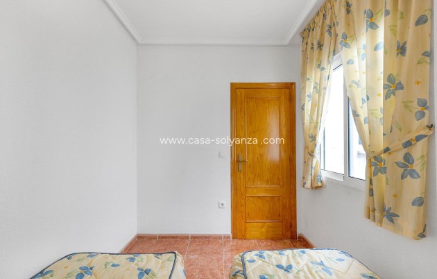 Resale - Apartment / flat - Torrevieja - Costa Blanca