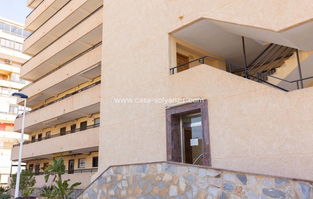 Resale - Apartment / flat - Torrevieja - Costa Blanca
