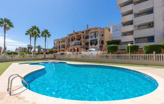 Resale - Villa - Torrevieja - Costa Blanca