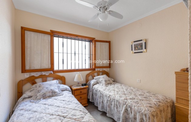 Resale - Villa - Torrevieja - Costa Blanca