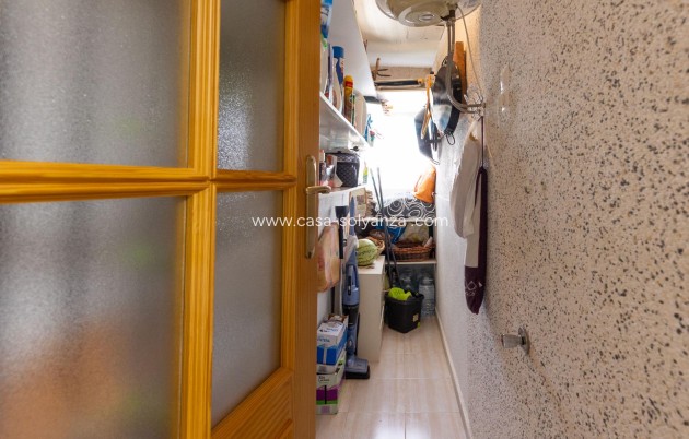 Resale - Villa - Torrevieja - Costa Blanca