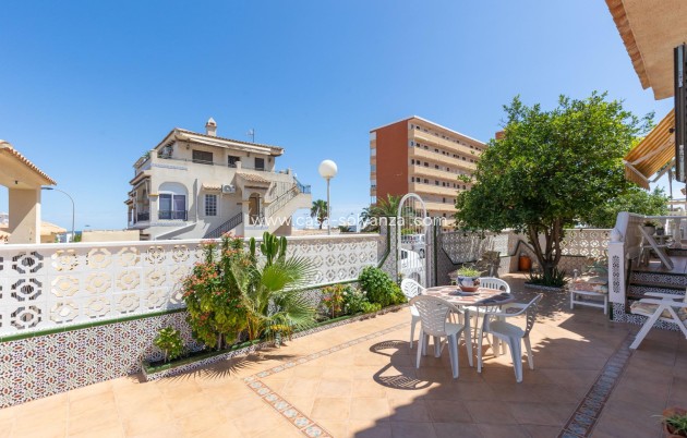 Resale - Villa - Torrevieja - Costa Blanca