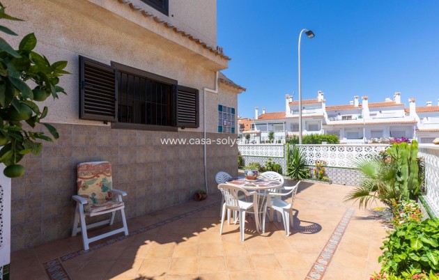 Resale - Villa - Torrevieja - Costa Blanca