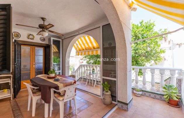 Resale - Villa - Torrevieja - Costa Blanca