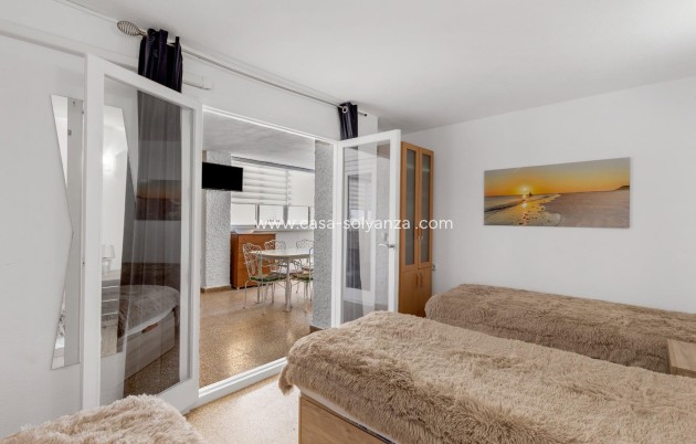 Resale - Apartment / flat - Torrevieja - Costa Blanca