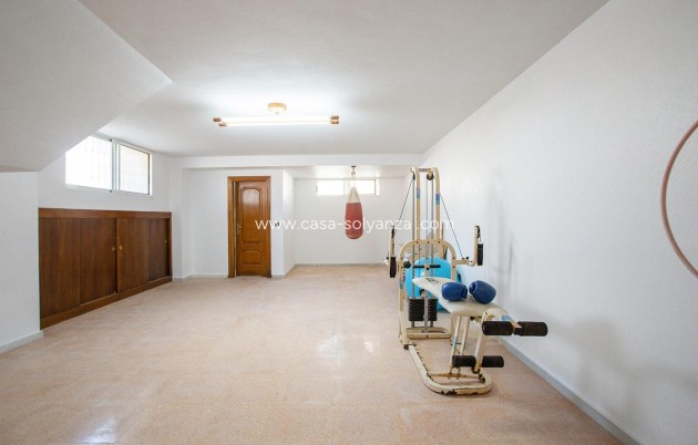 Resale - Villa - Torrevieja - Costa Blanca