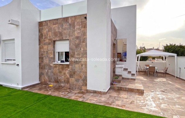 Wiederverkauf - Bungalow - Orihuela Costa - Costa Blanca