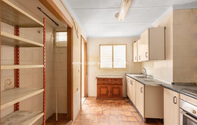 Resale - Apartment / flat - Torrevieja - Costa Blanca