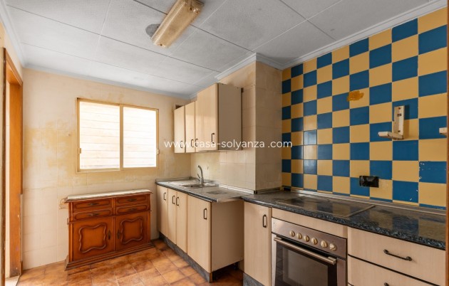 Resale - Apartment / flat - Torrevieja - Costa Blanca