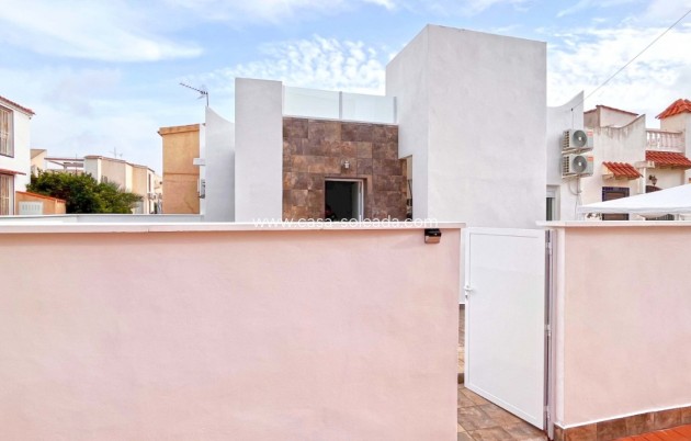 Wiederverkauf - Bungalow - Orihuela Costa - Costa Blanca