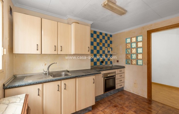 Resale - Apartment / flat - Torrevieja - Costa Blanca