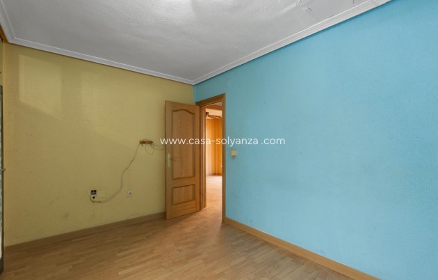 Resale - Apartment / flat - Torrevieja - Costa Blanca