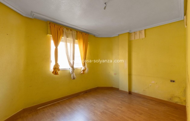 Resale - Apartment / flat - Torrevieja - Costa Blanca