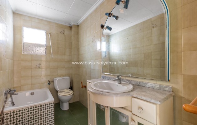 Resale - Apartment / flat - Torrevieja - Costa Blanca