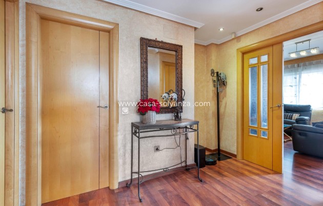 Resale - Villa - Torrevieja - Costa Blanca