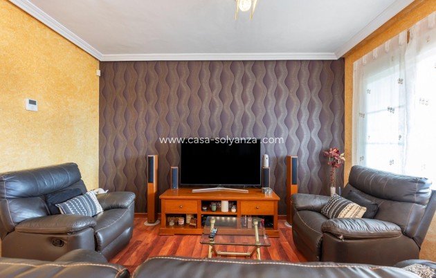 Resale - Villa - Torrevieja - Costa Blanca