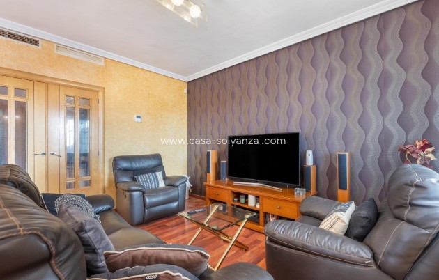 Resale - Villa - Torrevieja - Costa Blanca