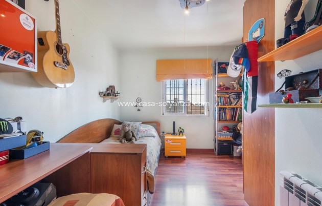 Resale - Villa - Torrevieja - Costa Blanca