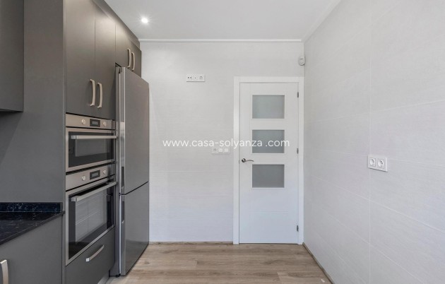 Resale - Villa - Torrevieja - Costa Blanca