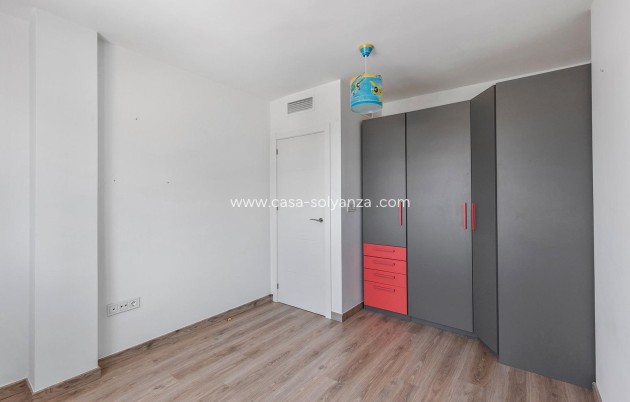 Resale - Villa - Torrevieja - Costa Blanca