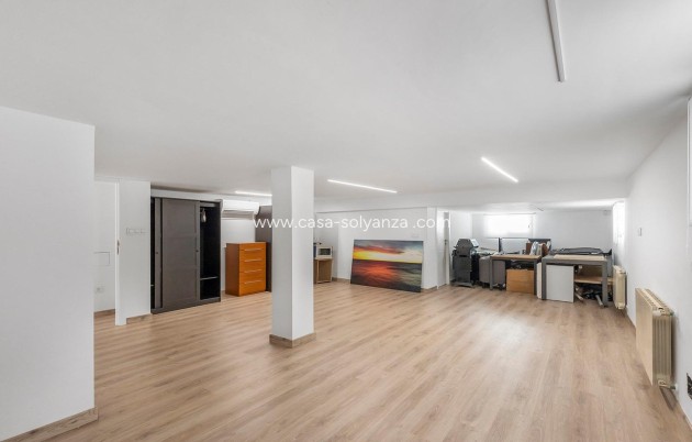 Resale - Villa - Torrevieja - Costa Blanca