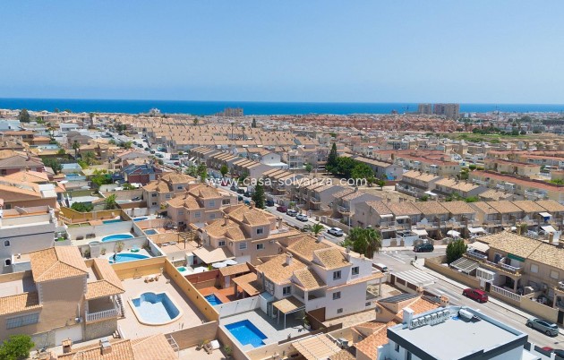 Resale - Villa - Torrevieja - Costa Blanca