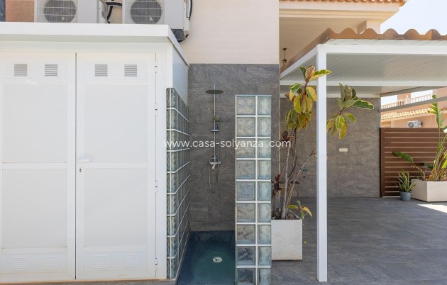 Resale - Villa - Torrevieja - Costa Blanca