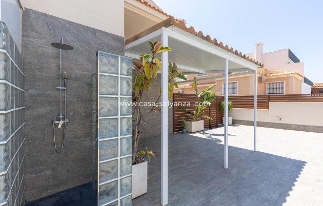 Resale - Villa - Torrevieja - Costa Blanca