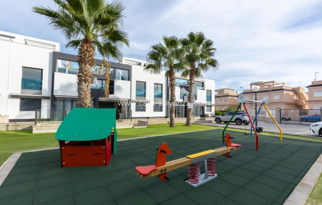 Resale - Bungalow - Torrevieja - Costa Blanca