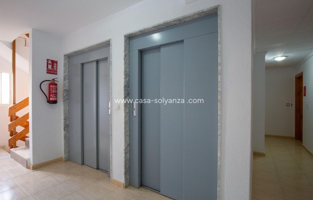 Resale - Apartment / flat - Torrevieja - Costa Blanca