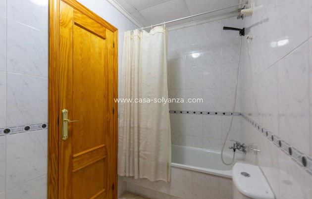 Resale - Apartment / flat - Torrevieja - Costa Blanca