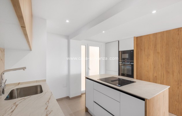 Resale - Apartment / flat - Torrevieja - Costa Blanca