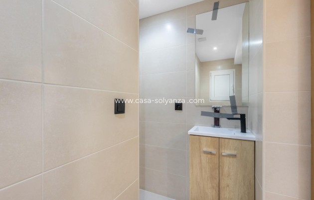 Resale - Apartment / flat - Torrevieja - Costa Blanca