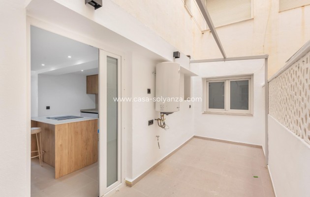 Resale - Apartment / flat - Torrevieja - Costa Blanca