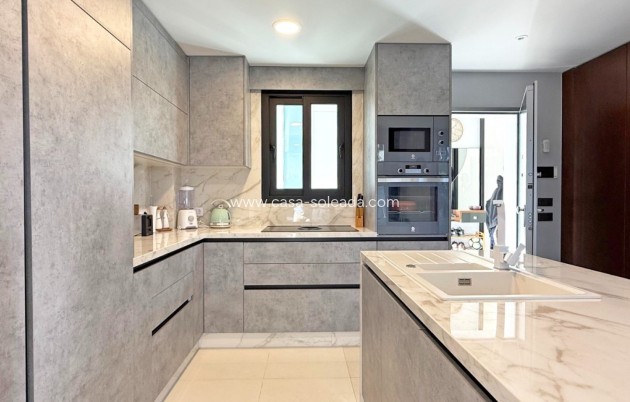 Wiederverkauf - Villa - Orihuela Costa - Costa Blanca