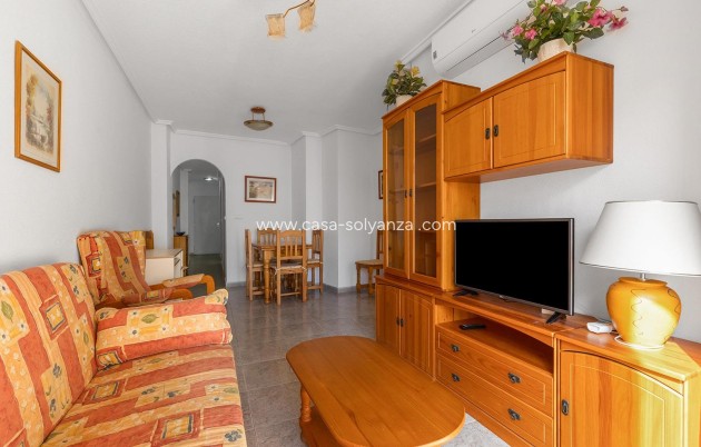 Resale - Apartment / flat - Torrevieja - Costa Blanca