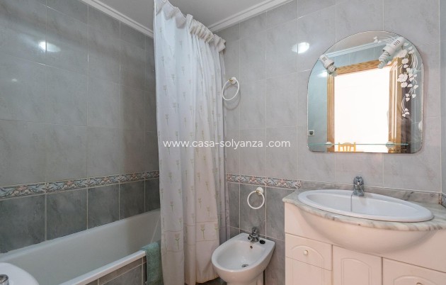 Resale - Apartment / flat - Torrevieja - Costa Blanca
