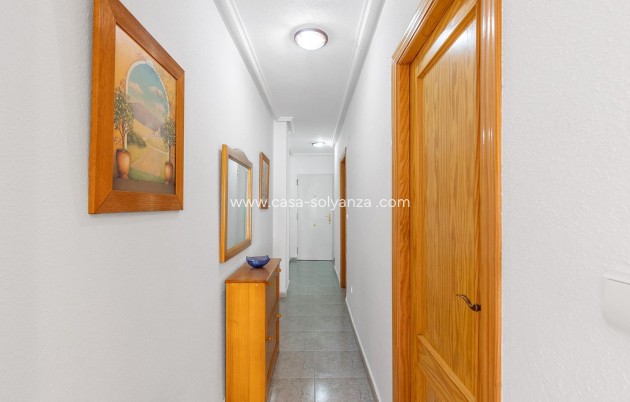 Resale - Apartment / flat - Torrevieja - Costa Blanca