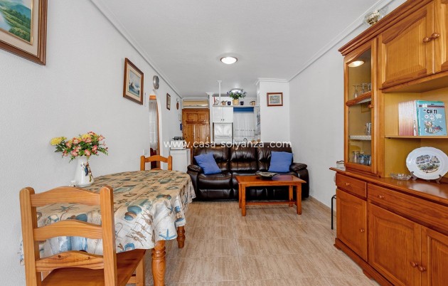 Resale - Apartment / flat - Torrevieja - Costa Blanca