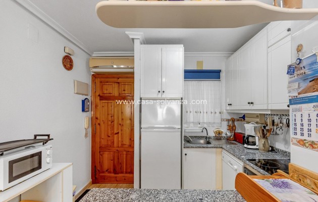 Resale - Apartment / flat - Torrevieja - Costa Blanca