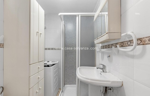 Resale - Apartment / flat - Torrevieja - Costa Blanca