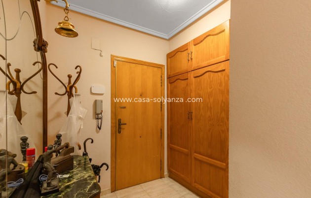 Resale - Apartment / flat - Torrevieja - Costa Blanca