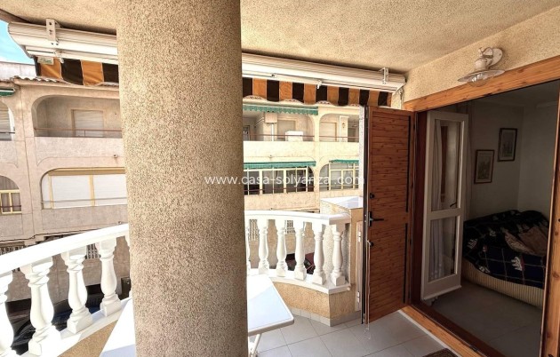 Resale - Apartment / flat - Torrevieja - Costa Blanca