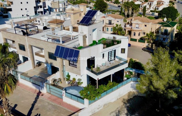 Wiederverkauf - Villa - Orihuela Costa - Costa Blanca