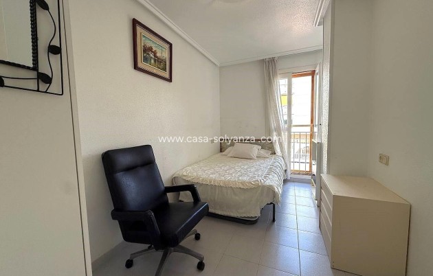 Resale - Apartment / flat - Torrevieja - Costa Blanca