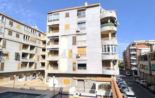 Resale - Apartment / flat - Torrevieja - Costa Blanca